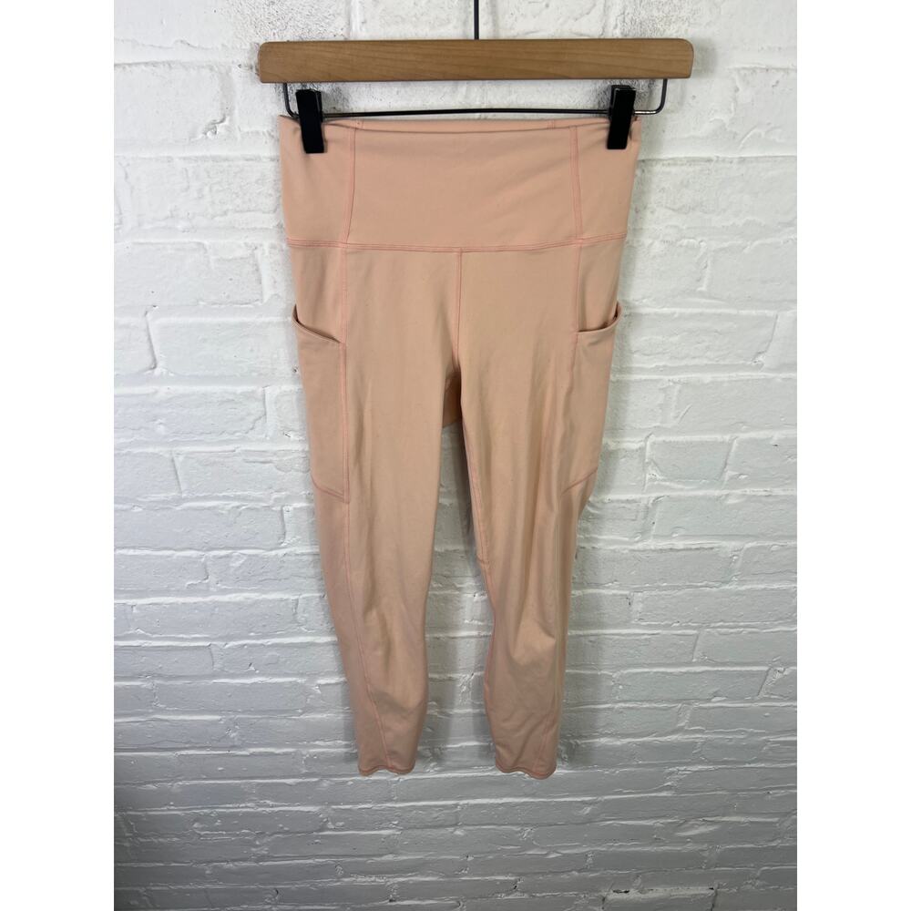 Fabletics Women's High Waisted Capri Leggings Stretch Peach Size Small